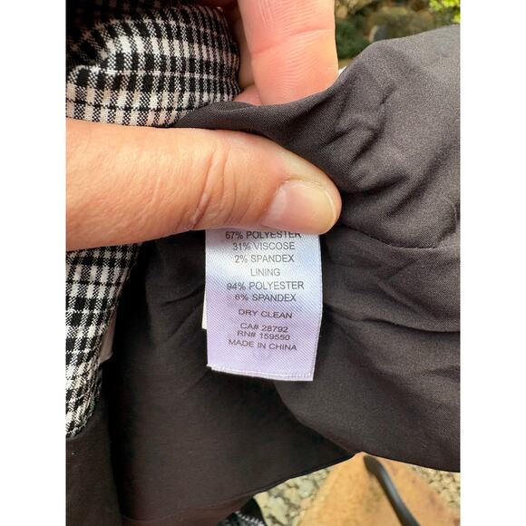 Maison d'Amelie Black White Plaid Double Breasted Notched Hem Blazer - M - Picture 12 of 13